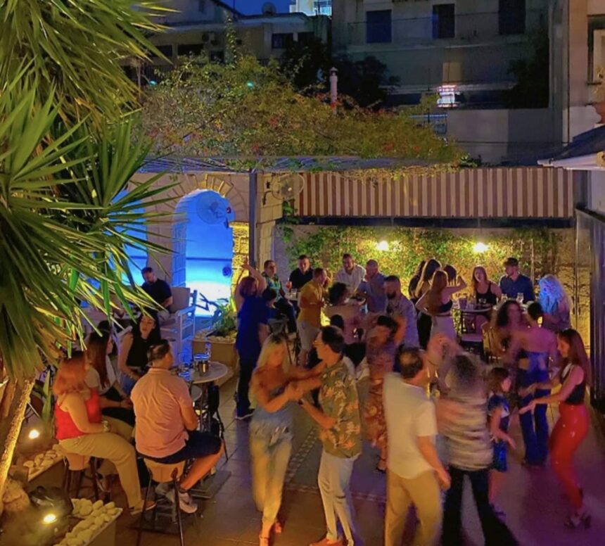 έξοδος