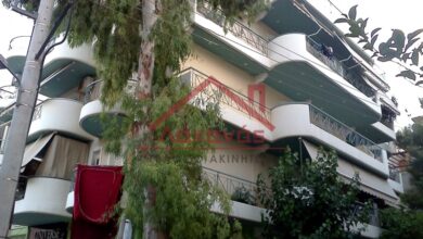 Πωλείται ανακαινισμένο διαμέρισμα στην Πετρούπολη 125