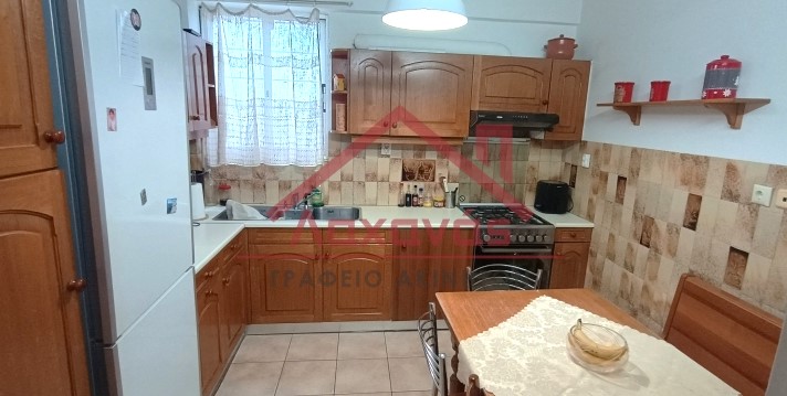 Κορυδαλλός: Πωλείται διαμέρισμα πολύ κοντά στο Μετρό 2 Κορυδαλλός: Πωλείται διαμέρισμα πολύ κοντά στο Μετρό