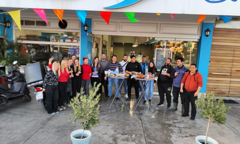 ΑργυρόΝησος Fish & Grill, 10+9 εξαιρετικές επιλογές στο μενού Καθαράς Δευτέρας – Κλείστε παραγγελίες εγκαίρως! 2 ΑργυρόΝησος Fish & Grill, 10+9 εξαιρετικές επιλογές στο μενού Καθαράς Δευτέρας – Κλείστε παραγγελίες εγκαίρως! 1