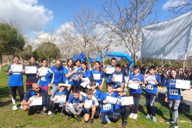 Γυμνάσιο Νέας Παιδείας: 1η θέση στους Αγώνες Ανώμαλου Δρόμου! 55