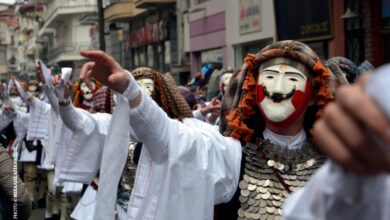 7 δημοφιλείς αποκριάτικοι προορισμοί σε περιμένουν για να ζήσεις την παράδοση και το ελληνικό γλέντι 64
