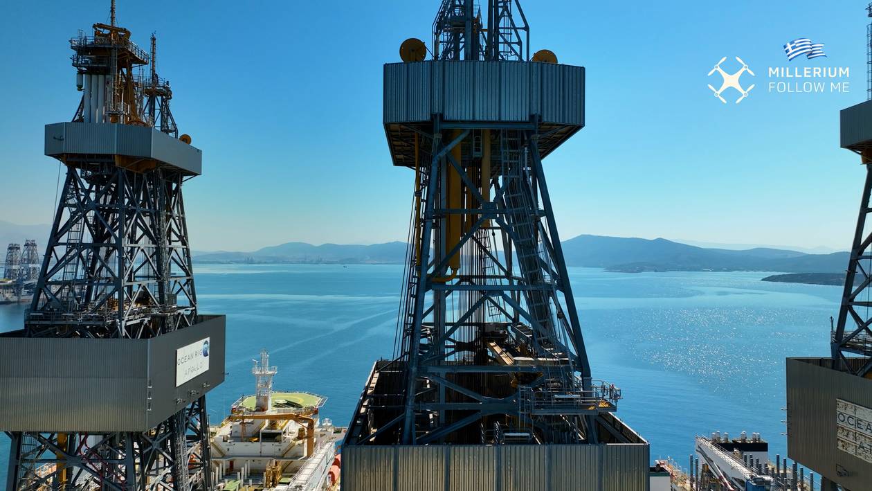 Τι γυρεύουν τα 7 γιγάντια θαλάσσια γεωτρύπανα στον Κόλπο της Ελευσίνας; 2 γεωτρύπανα