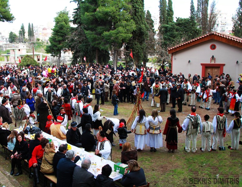 Παραδοσιακά Κούλουμα στη Θήβα - Ημερήσια εκδρομή στον "Βλάχικο Γάμο" 4 Παραδοσιακά Κούλουμα στη Θήβα - Ημερήσια εκδρομή στον "Βλάχικο Γάμο" 3