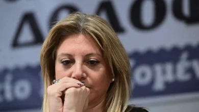 "Εμείς το πρώτο που σεβόμαστε είναι οι θεσμοί. Γι' αυτούς θα βγούμε στους δρόμους" 46