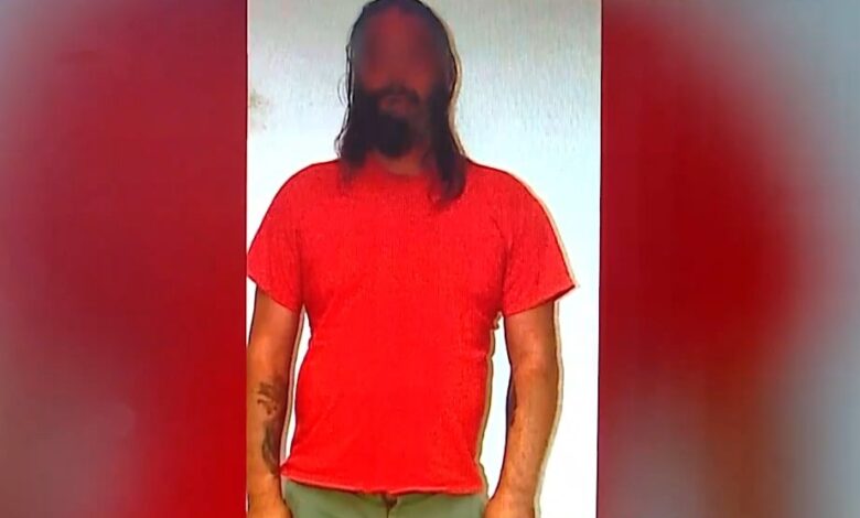 Επέστρεψε στο ΨΝΑ ο 47χρονος μετά τη σύλληψή του για τη δολοφονία στο νοσοκομείο 2 Επέστρεψε στο ΨΝΑ ο 47χρονος μετά τη σύλληψή του για τη δολοφονία στο νοσοκομείο 1