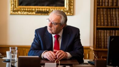 Γ. Μπαμπινιώτης: Δεν έχουμε ανάγκη από περισσότερα πρότυπα, αλλά από καλύτερα δημόσια σχολεία 104