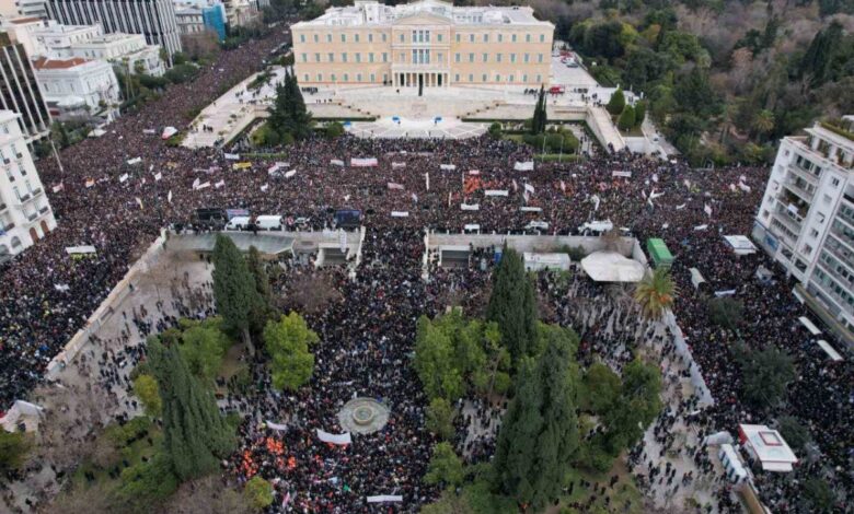 Κάλεσμα σε νέα συγκέντρωση σήμερα το απόγευμα 2 Κάλεσμα σε νέα συγκέντρωση σήμερα το απόγευμα 1