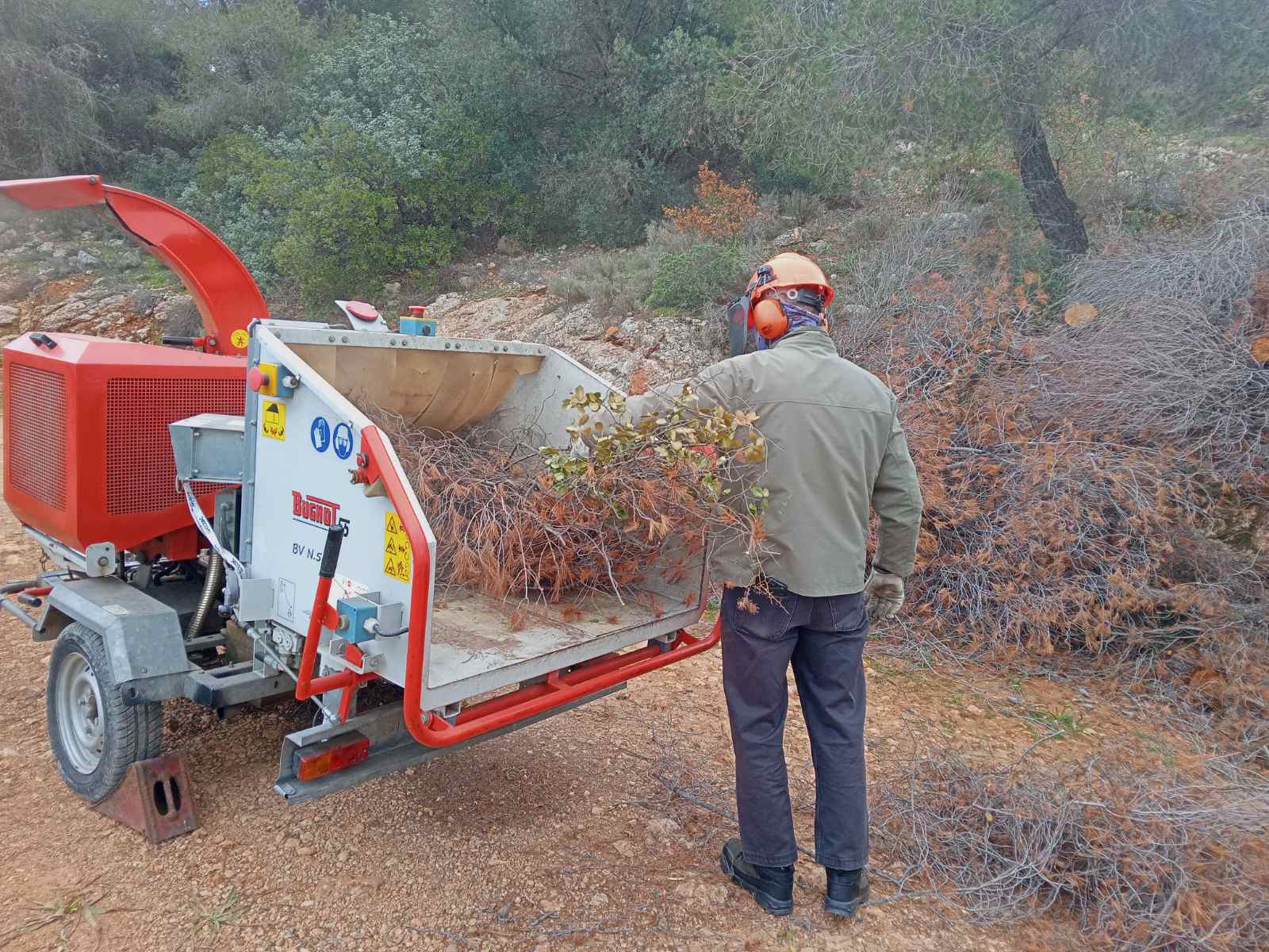 Ο Διομήδειος Κήπος έχει ριχτεί στη μάχη για την νέα αντιπυρική περίοδο με σύγχρονο εξοπλισμό 4 Ο Διομήδειος Κήπος έχει ριχτεί στη μάχη για την νέα αντιπυρική περίοδο με σύγχρονο εξοπλισμό 3