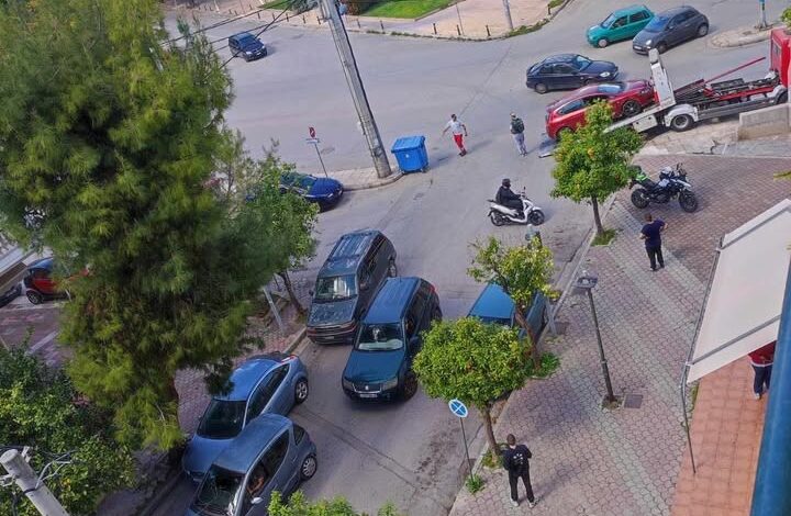 Ακόμη ένα ατύχημα στον πολυσύχναστο "δαίδαλο του Χαϊδαρίου" 2 Ακόμη ένα ατύχημα στον πολυσύχναστο "δαίδαλο του Χαϊδαρίου" 1