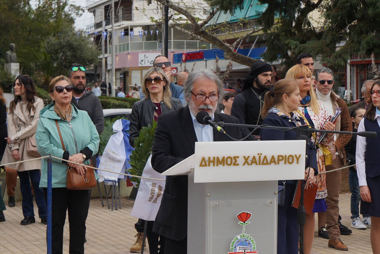 Με λαμπρότητα οι εκδηλώσεις για την Εθνική Επέτειο της 25ης Μαρτίου και η μαθητική παρέλαση 12 Με λαμπρότητα οι εκδηλώσεις για την Εθνική Επέτειο της 25ης Μαρτίου και η μαθητική παρέλαση 11
