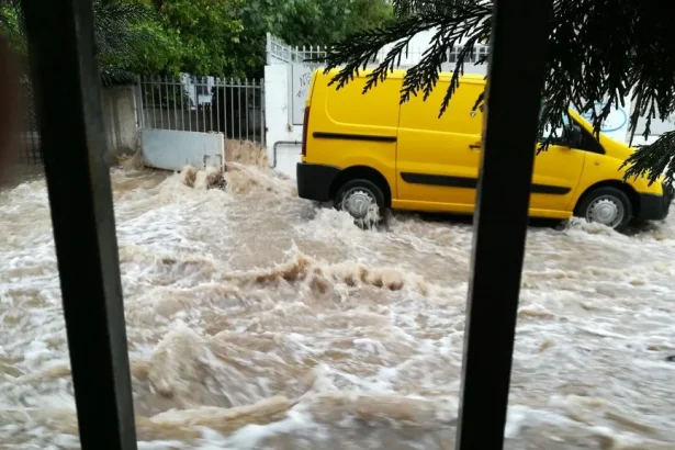 Κακοκαιρία Erminio: Κόκκινος συναγερμός στην Αττική 113