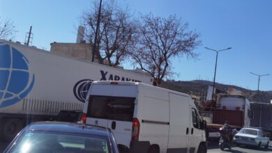 Αποκλεισμένη η έξοδος της Λεωφόρου Αθηνών - Τροχαίο στον Σκαραμαγκά - Ασθενοφόρα κινούνται προς Σκαραμαγκά 36