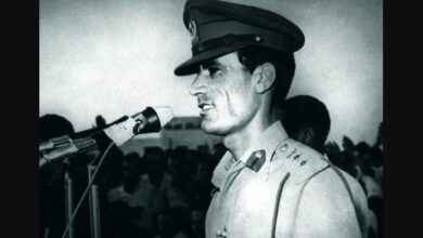 Όταν ο Καντάφι άκουγε λαϊκά στις ταβέρνες στο Χαϊδάρι και έπαιζε μπάλα στον Άη Γιώργη 9