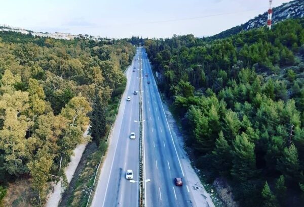 "Κόψε το λαιμό σου δήμαρχε!" 51