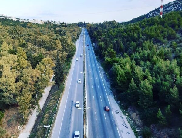 "Κόψε το λαιμό σου δήμαρχε!" 2 "Κόψε το λαιμό σου δήμαρχε!" 1