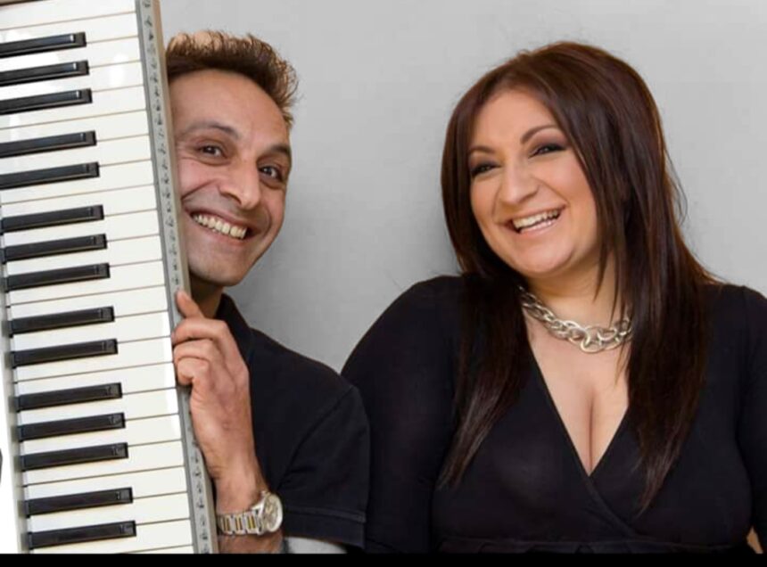 25η Μαρτίου στη "Γιορτή": Φαγητό, μουσική και παράδοση στη Μονή Δαφνίου 2 25η Μαρτίου στη "Γιορτή": Φαγητό, μουσική και παράδοση στη Μονή Δαφνίου 1