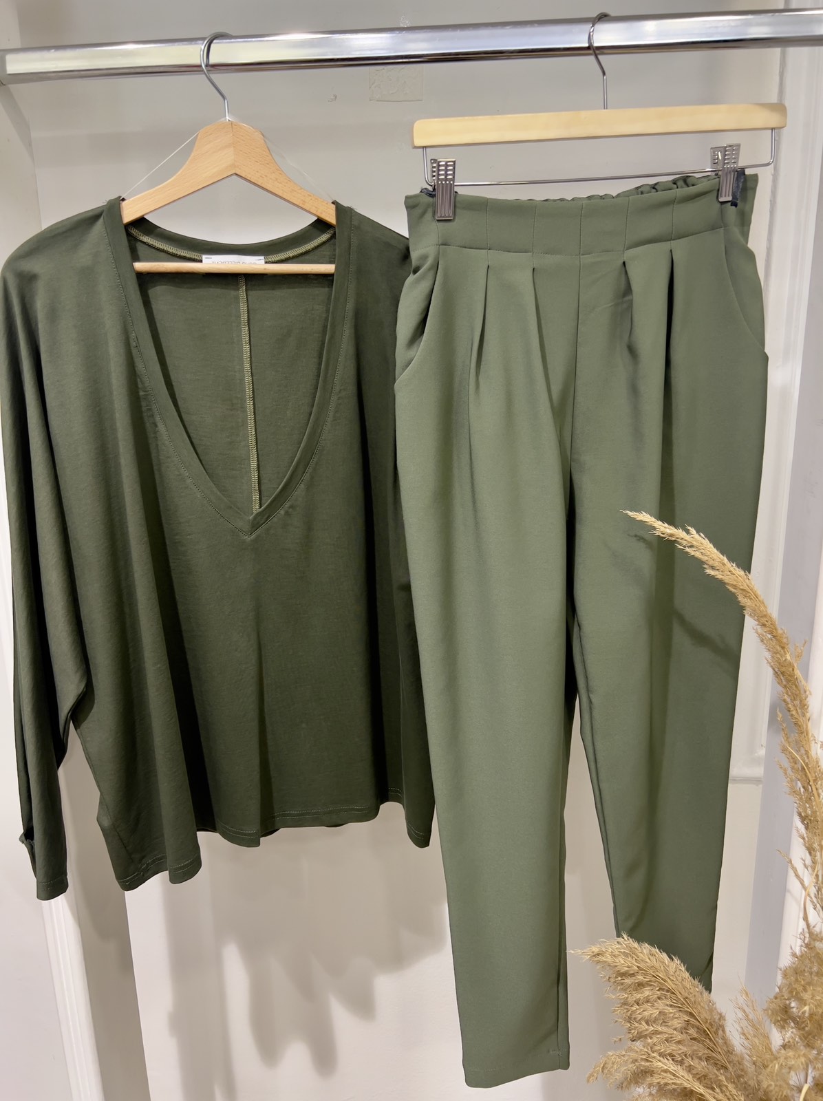 Shopping picks: Στυλιστική ανανέωση σε τιμές… όνειρο, που μόνο το Be Queen Of Fashion μπορεί! Ανοιξιάτικα - χειμερινά 10 και 20 € 34 Shopping picks: Στυλιστική ανανέωση σε τιμές… όνειρο, που μόνο το Be Queen Of Fashion μπορεί! Ανοιξιάτικα - χειμερινά 10 και 20 € 33
