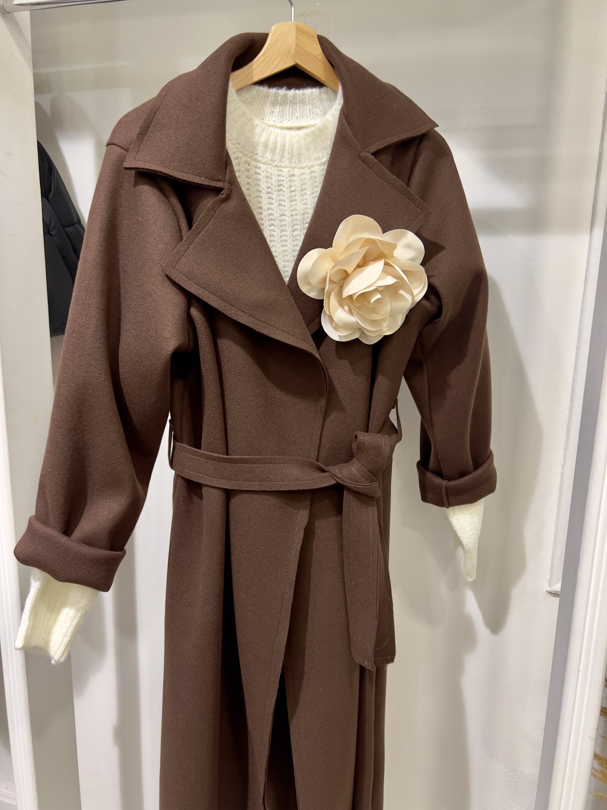 Shopping picks: Στυλιστική ανανέωση σε τιμές… όνειρο, που μόνο το Be Queen Of Fashion μπορεί! Ανοιξιάτικα - χειμερινά 10 και 20 € 10 Shopping picks: Στυλιστική ανανέωση σε τιμές… όνειρο, που μόνο το Be Queen Of Fashion μπορεί! Ανοιξιάτικα - χειμερινά 10 και 20 € 9