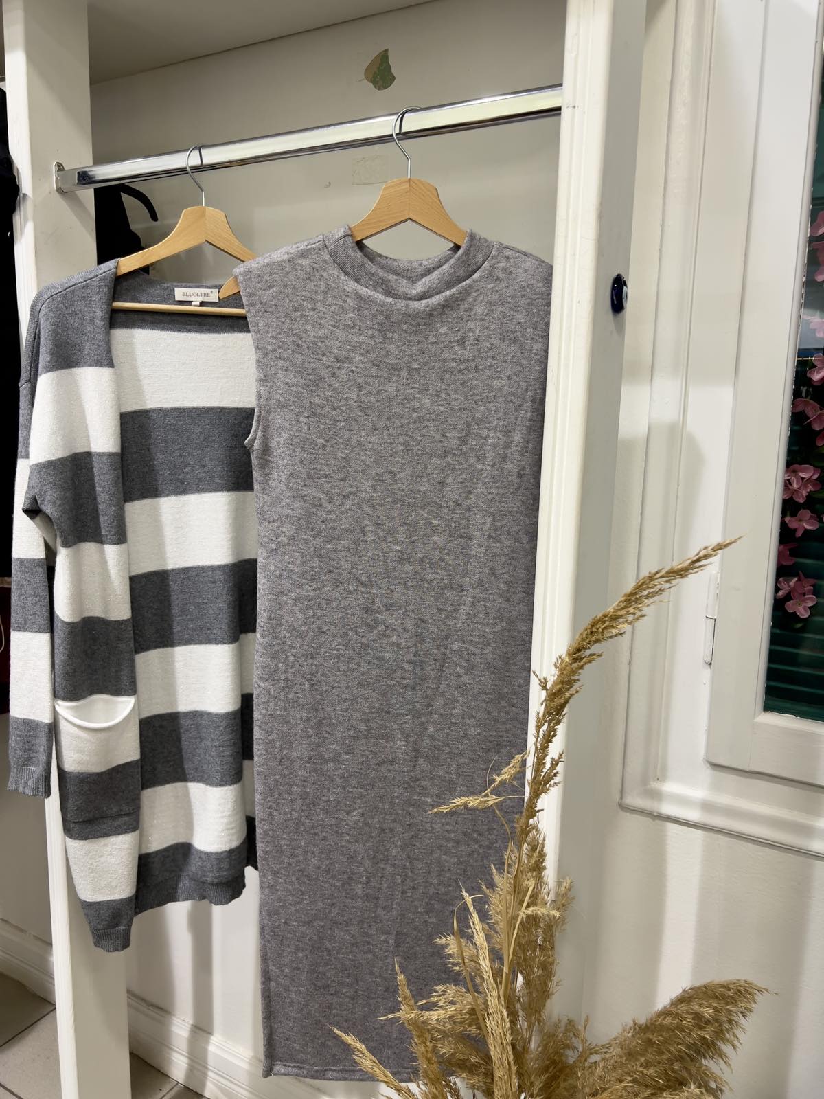 Shopping picks: Στυλιστική ανανέωση σε τιμές… όνειρο, που μόνο το Be Queen Of Fashion μπορεί! Ανοιξιάτικα - χειμερινά 10 και 20 € 8 Shopping picks: Στυλιστική ανανέωση σε τιμές… όνειρο, που μόνο το Be Queen Of Fashion μπορεί! Ανοιξιάτικα - χειμερινά 10 και 20 € 7