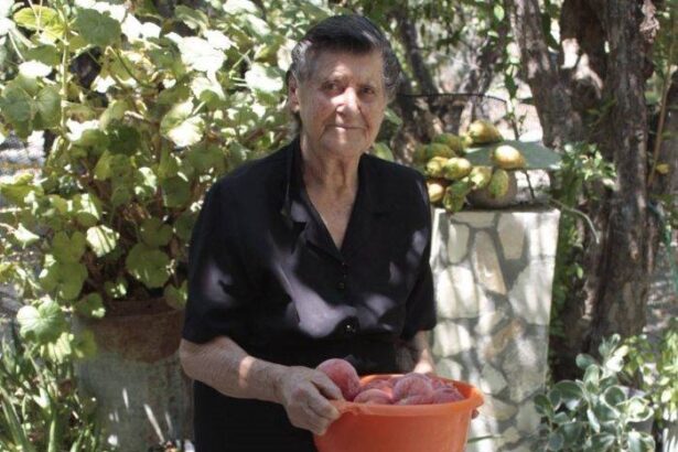 Χίλια καλά από τη γιαγιά Πελαγία, γιατί "δε θέλει να νοιώθει αμοναξιά!" 59