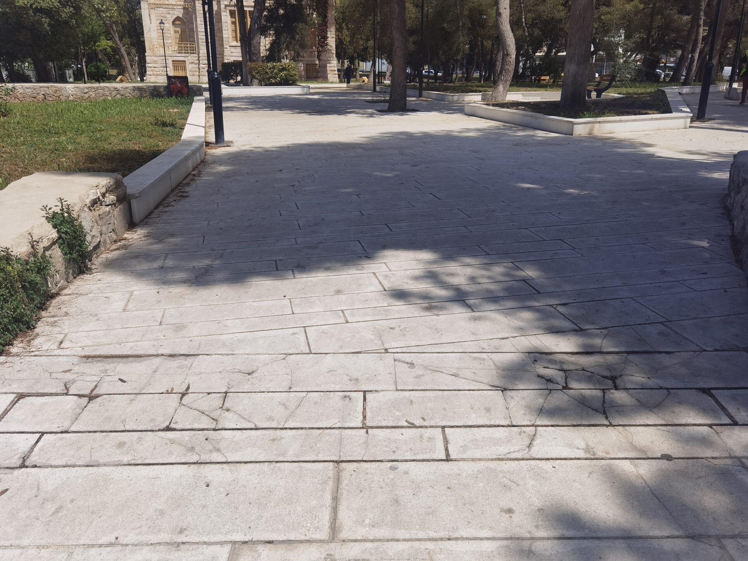 11 φωτογραφίες από το Παλατάκι που βεβαιώνουν ότι "δεν λύνονται όλα τα προβλήματα με τη ντουντούκα" 4 11 φωτογραφίες από το Παλατάκι που βεβαιώνουν ότι "δεν λύνονται όλα τα προβλήματα με τη ντουντούκα" 3