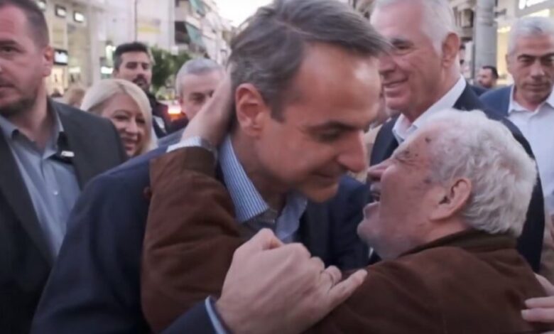 Ο Κυριάκος Μητσοτάκης στην Αγία Βαρβάρα τη Μ. Δευτέρα 2 Ο Κυριάκος Μητσοτάκης στην Αγία Βαρβάρα τη Μ. Δευτέρα 1