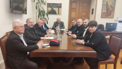 Συναντήσεις των 4 "κόκκινων" Δήμων με τα κόμματα για τη διαγραφή οφειλών οικονομικά ευάλωτων πολιτών 58
