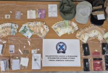 Εξαρθρώθηκε συμμορία που έκλεβε μεγάλα ποσά από αυτοκίνητα - Η μέθοδος δράσης 37