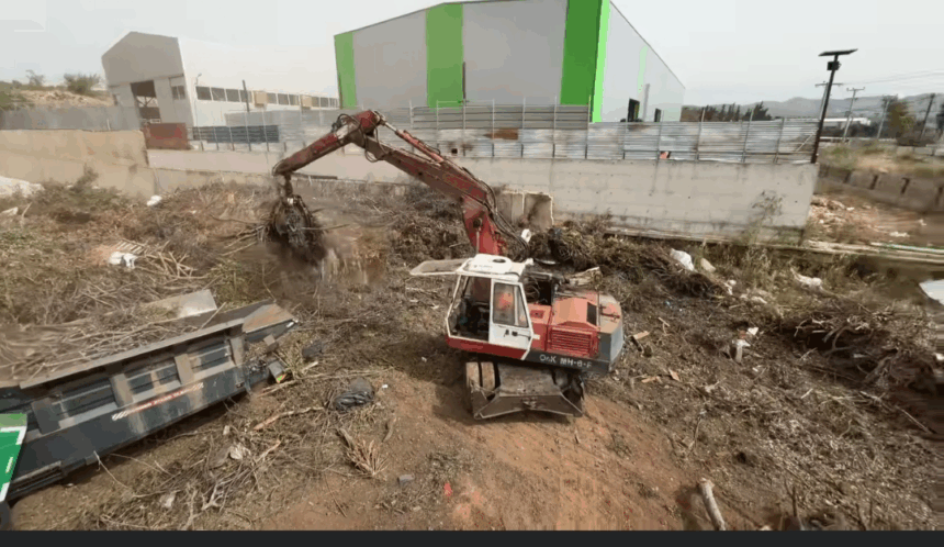 Ακατανόητο! Ο Δήμος Μάνδρας-Ειδυλλίας δίνει προτεραιότητα σε περιφραγμένο χώρο και αφήνει ανέγγιχτη την ανοιχτή χωματερή της Οινόης! 1