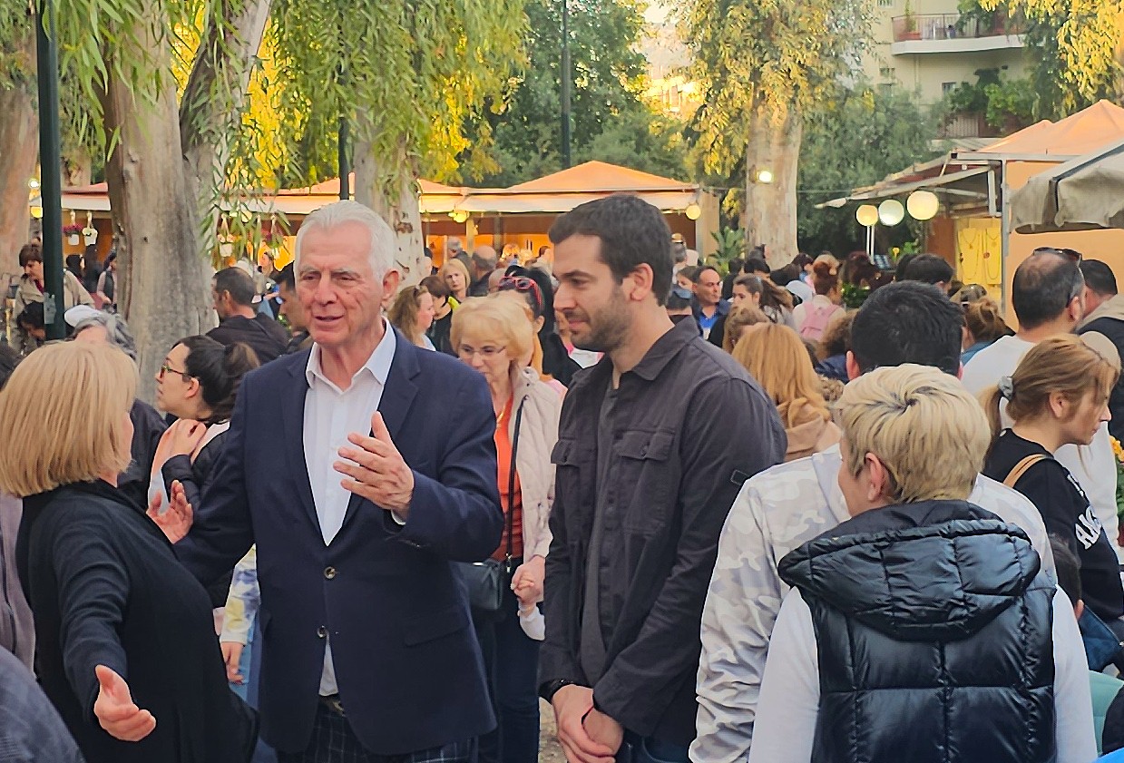 Κοσμοσυρροή στην Έκθεση "Φυτά & Κήπος" στο Άλσος Περιστερίου - Μέχρι πότε διαρκεί 6 Κοσμοσυρροή στην Έκθεση "Φυτά & Κήπος" στο Άλσος Περιστερίου - Μέχρι πότε διαρκεί 5