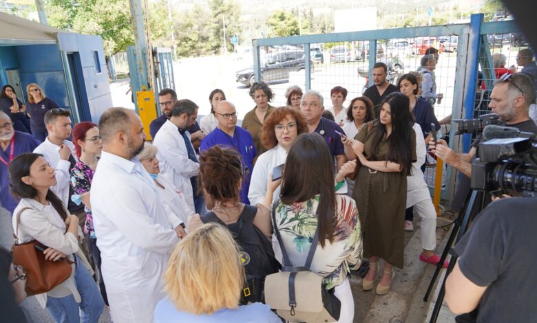 "Οδηγούν σε χειρότερες συνθήκες κρισιμότατες κλινικές για το παιδί, τη γυναίκα, την οικογένεια" 2 "Οδηγούν σε χειρότερες συνθήκες κρισιμότατες κλινικές για το παιδί, τη γυναίκα, την οικογένεια" 1
