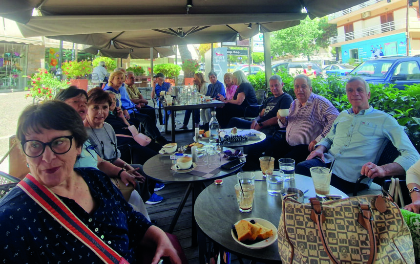 Ξανά μαζί μετά από 60 χρόνια! – Η συγκινητική συνάντηση αποφοίτων του 1ου Δημοτικού Δάσους Χαϊδαρίου, 1969 1