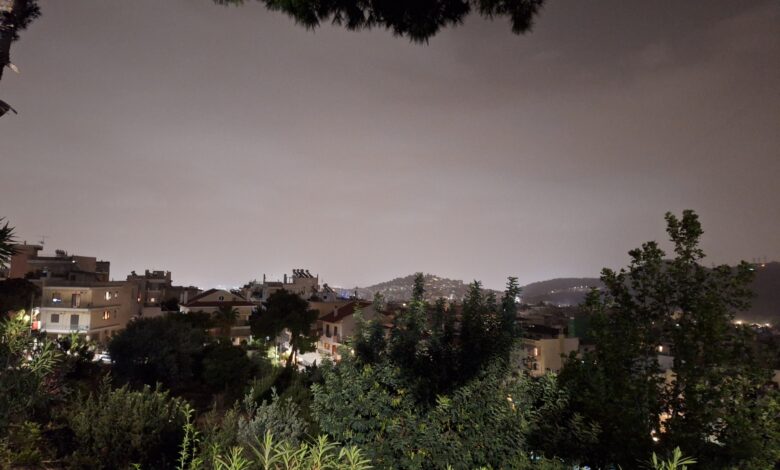 Αφρικανική Σκόνη Πνίγει την Ελλάδα: Πότε αναμένεται βελτίωση 2 Αφρικανική Σκόνη Πνίγει την Ελλάδα: Πότε αναμένεται βελτίωση 1