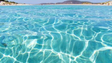 Γαλάζια Σημαία: Η λίστα με τις 17 βραβευμένες παραλίες στην Αττική 1