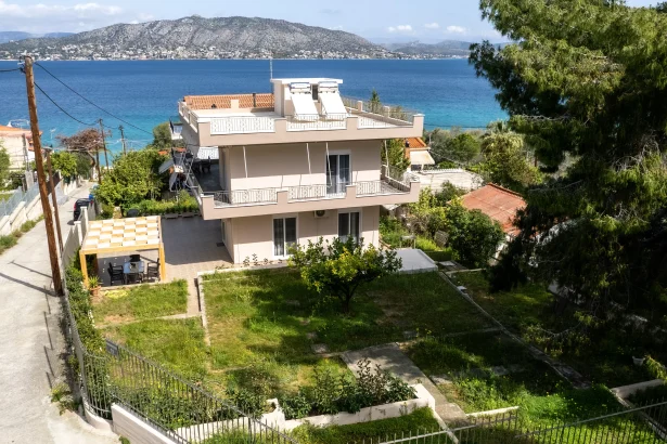 Σαλαμίνα: Πωλείται κατοικία επιπλωμένη και εξοπλισμένη 3