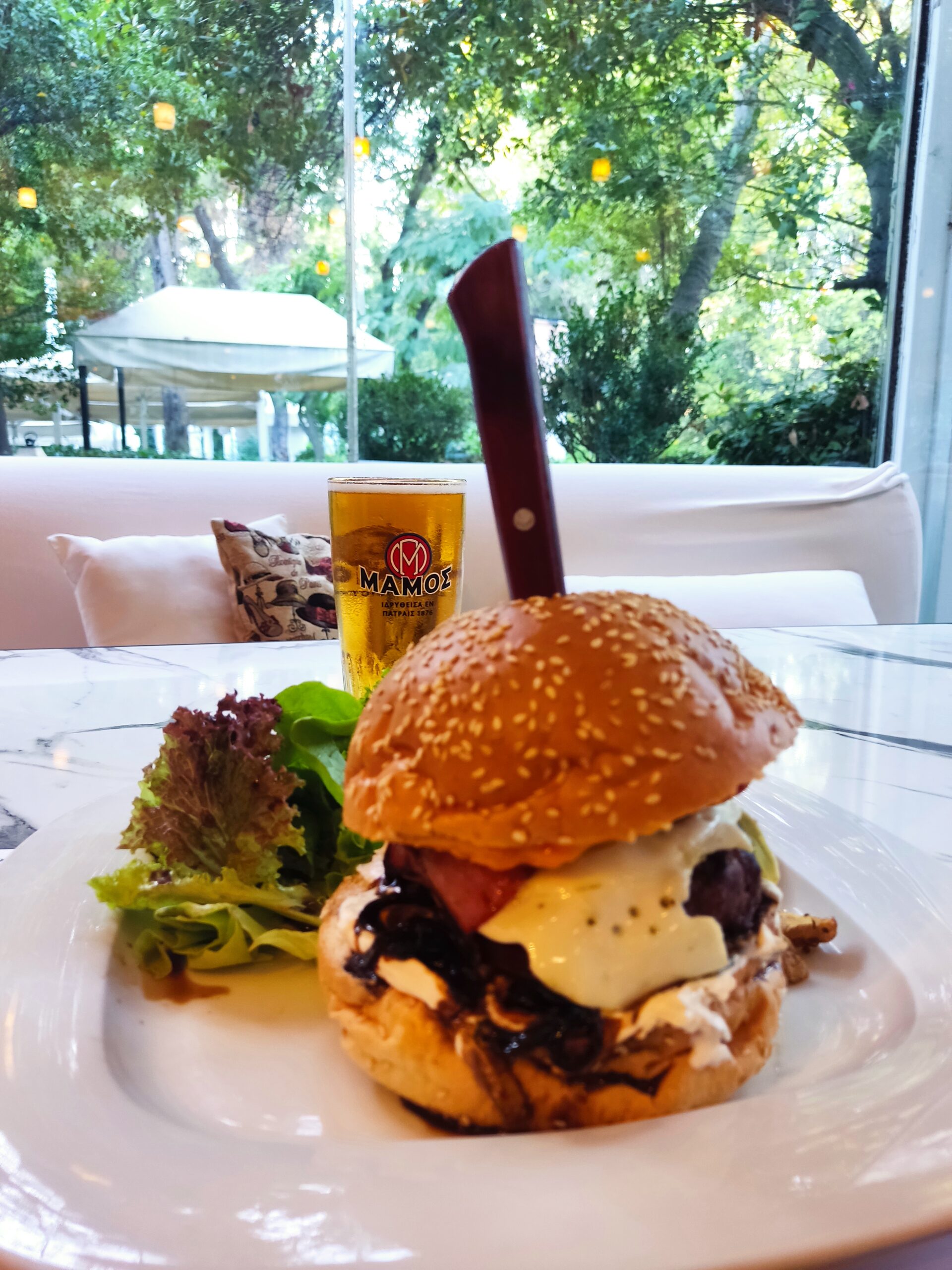 Δύο comfort food επιλογές, γεμάτες γεύση και χαρακτήρα, προσφέρονται με το αγαπημένο ποτό σου, στον πιο όμορφο κήπο της πόλης (τιμές) 4 Δύο comfort food επιλογές, γεμάτες γεύση και χαρακτήρα, προσφέρονται με το αγαπημένο ποτό σου, στον πιο όμορφο κήπο της πόλης (τιμές) 3