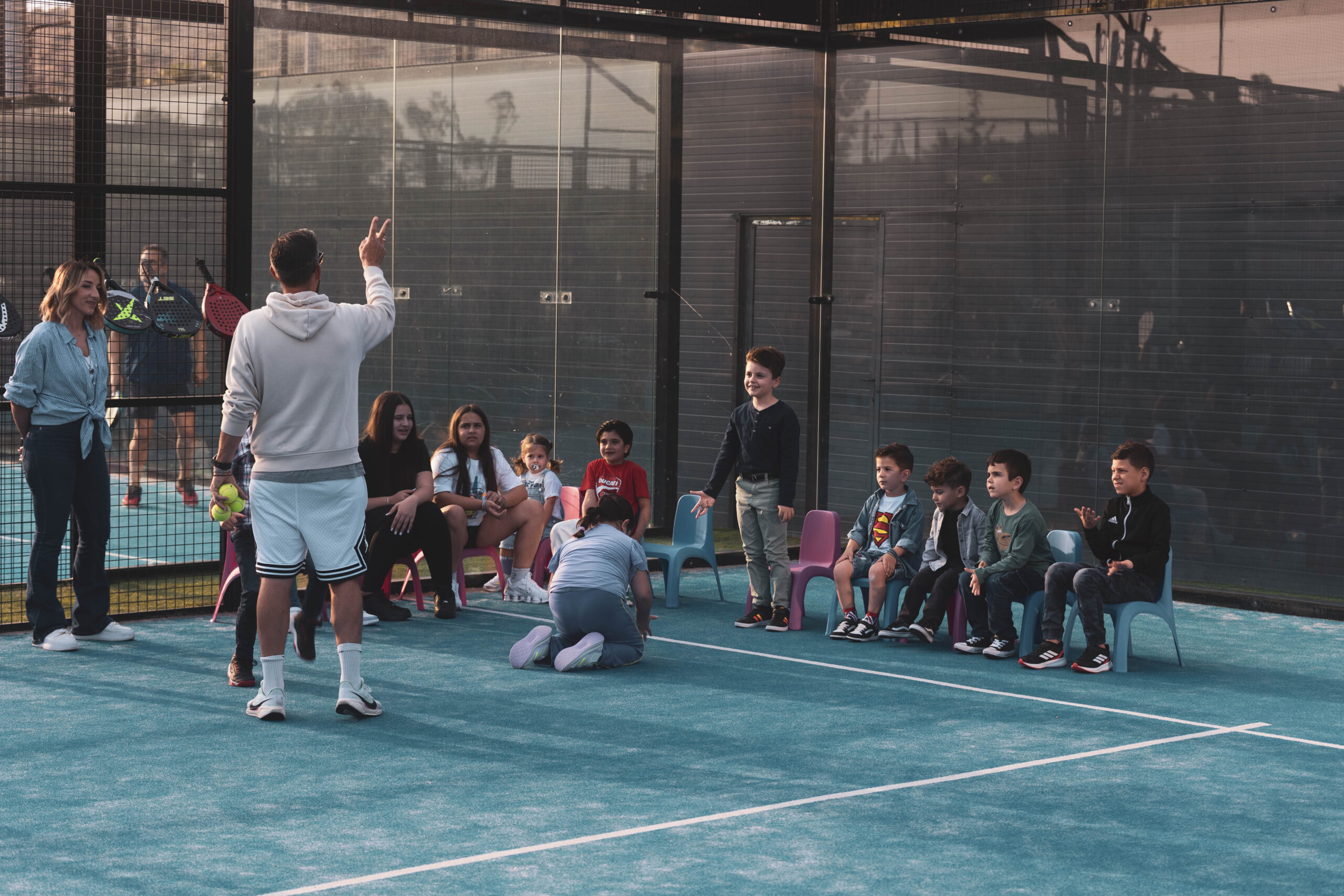 Παιδικό Πάρτι; Το Golden Point Padel Club φέρνει την απόλυτη εμπειρία για πάρτι γεμάτα δράση και διασκέδαση! 4 Παιδικό Πάρτι; Το Golden Point Padel Club φέρνει την απόλυτη εμπειρία για πάρτι γεμάτα δράση και διασκέδαση! 3