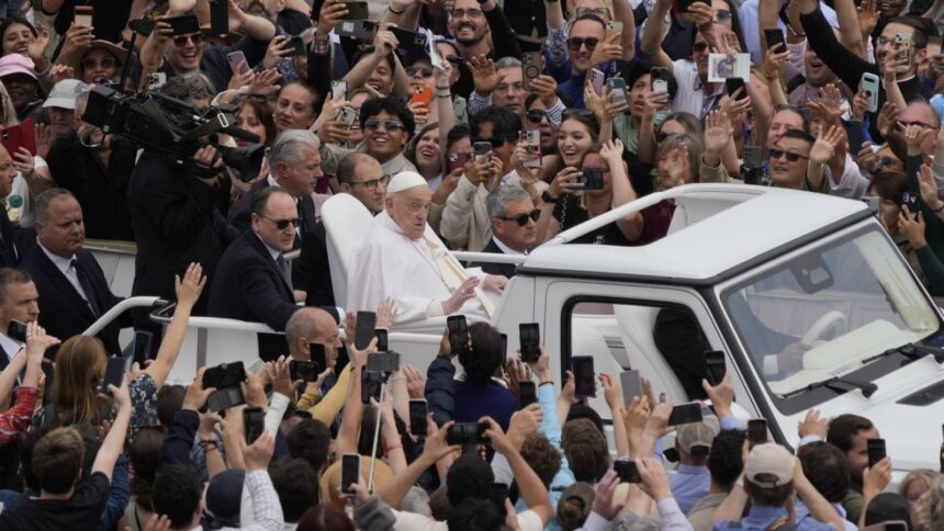 Νέα αποστολή στη Γάζα για το παπικό όχημα - Η τελευταία επιθυμία του Πάπα Φραγκίσκου 1