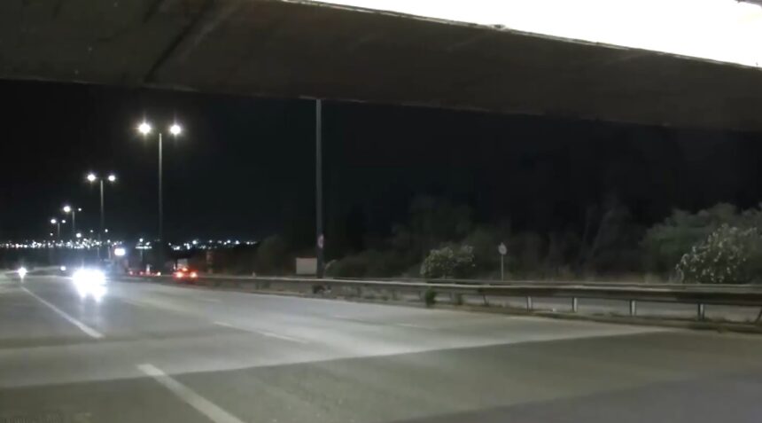 Τραγικό τροχαίο στο Χαϊδάρι - Νεκρή 32χρονη, σοβαρά τραυματισμένη 23χρονη 1