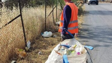 Επιχείρηση καθαρισμού σε έναν από τους πιο βρόμικους και επικίνδυνους για φωτιά δρόμους του Χαϊδαρίου 100