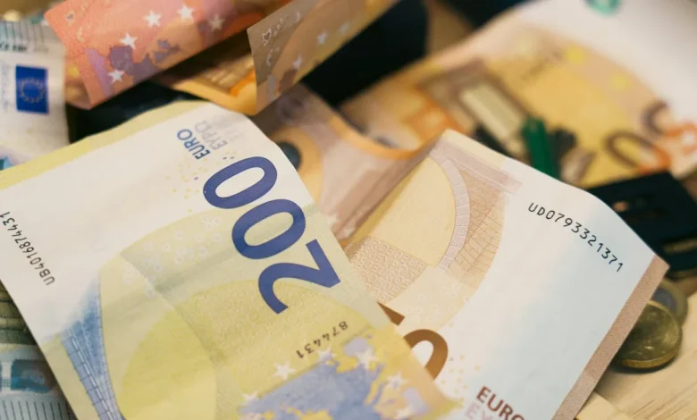Υπέρογκα δημοτικά τέλη απειλούν τις επιχειρήσεις 2 Υπέρογκα δημοτικά τέλη απειλούν τις επιχειρήσεις 1