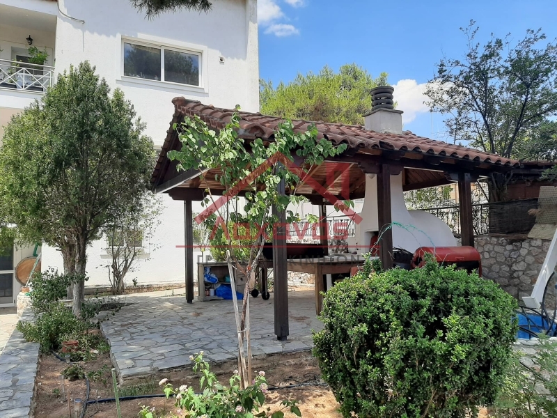 Ενοικιάζεται μεζονέτα στο Μεγάλο Πεύκο, κοντά στη θάλασσα 8 Ενοικιάζεται μεζονέτα στο Μεγάλο Πεύκο, κοντά στη θάλασσα 7