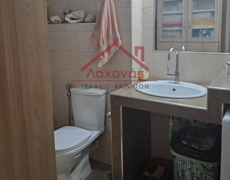 Πωλείται ανακαινισμένο διαμέρισμα στο Δάσος Χαϊδαρίου 12 Πωλείται ανακαινισμένο διαμέρισμα στο Δάσος Χαϊδαρίου 11