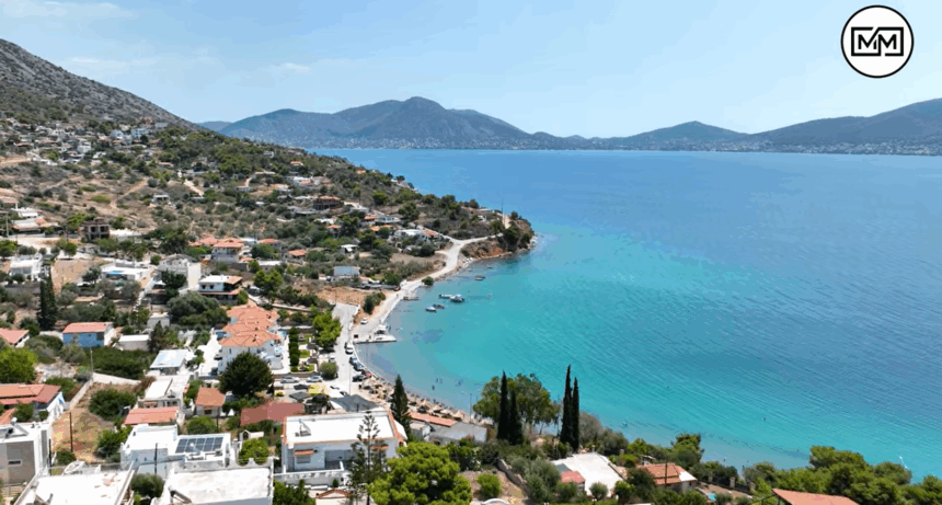 Σαλαμίνα: Ακτές στο νησί που αξίζει να γνωρίσεις, παραλίες που δεν μπορείς να πιστέψεις ότι βρίσκονται δίπλα στην Αθήνα 2 Σαλαμίνα: Ακτές στο νησί που αξίζει να γνωρίσεις, παραλίες που δεν μπορείς να πιστέψεις ότι βρίσκονται δίπλα στην Αθήνα 1
