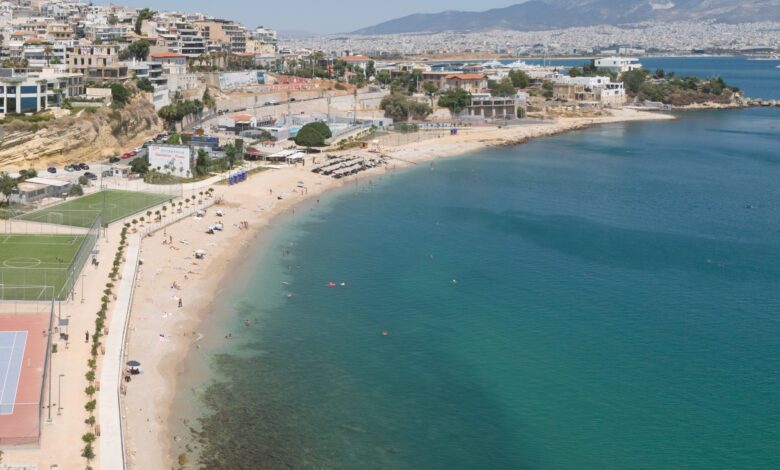 Η παραλία Βοτσαλάκια άλλαξε πρόσωπο- Αναγέννηση του παραλιακού μετώπου του Πειραιά - Δωρεάν είσοδος 2 Η παραλία Βοτσαλάκια άλλαξε πρόσωπο- Αναγέννηση του παραλιακού μετώπου του Πειραιά - Δωρεάν είσοδος 1