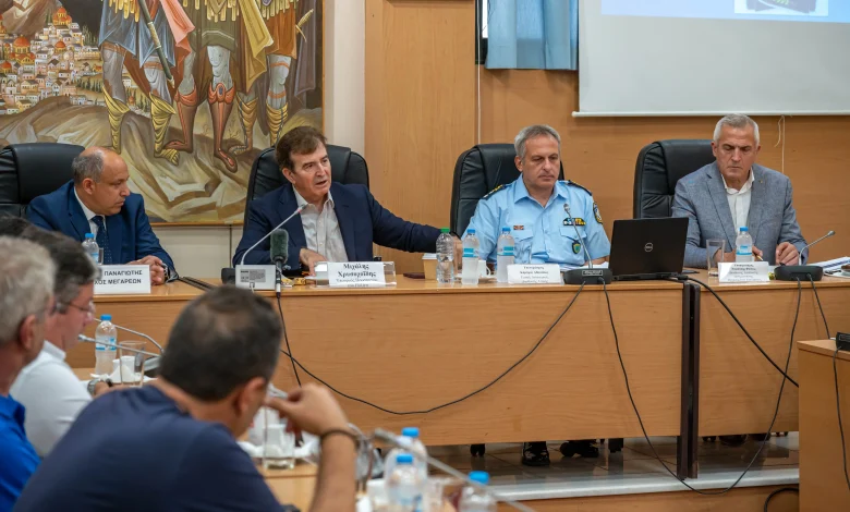 Μ. Χρυσοχοΐδης: Mείωση 35% της εγκληματικότητας στη Δυτική Αττική - Ποια είναι η δράση της ΕΛΑΣ στην περιοχή 2 Μ. Χρυσοχοΐδης: Mείωση 35% της εγκληματικότητας στη Δυτική Αττική - Ποια είναι η δράση της ΕΛΑΣ στην περιοχή 1