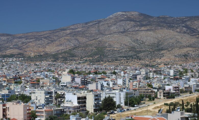 Ποιο είναι αυτό το γυμνό βουνό; 2 Ποιο είναι αυτό το γυμνό βουνό; 1