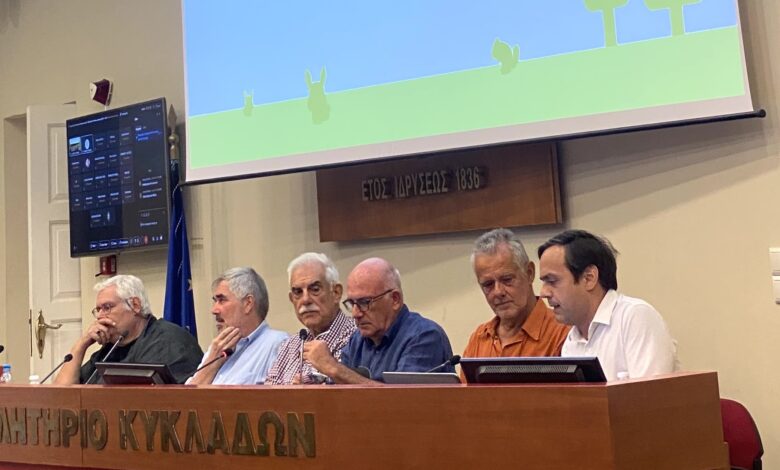 Ο Βαγγέλης Ντηνιακός ανέδειξε θέματα Ψηφιακής Πολιτικής στο 20ό Ετήσιο Σεμινάριο της Ερμούπολης 2 Ο Βαγγέλης Ντηνιακός ανέδειξε θέματα Ψηφιακής Πολιτικής στο 20ό Ετήσιο Σεμινάριο της Ερμούπολης 1