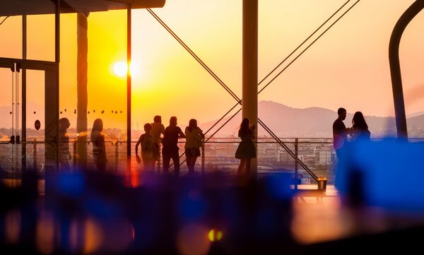 Sunset DJ Sets: Ραντεβού με τη δύση του ήλιου, στη Βεράντα του Φάρου - Είσοδος ελεύθερη 4 Sunset DJ Sets: Ραντεβού με τη δύση του ήλιου, στη Βεράντα του Φάρου - Είσοδος ελεύθερη 3